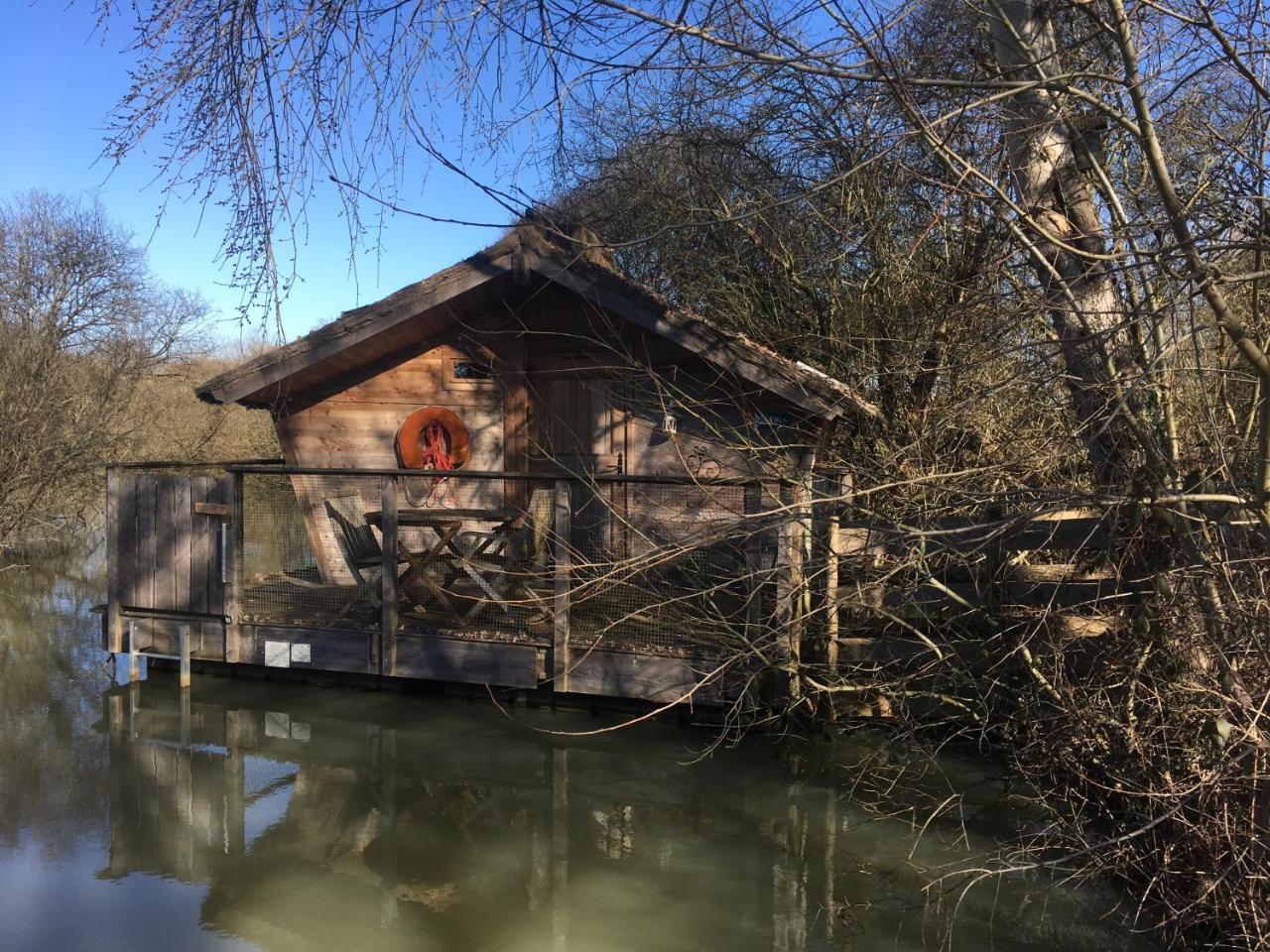 Village Flottant De Pressac Eksteriør bilde